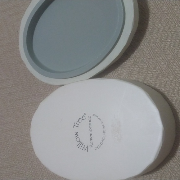 2004  Demdaco Willow Tree Remembrance Keepsake Box - Picture 4 of 5